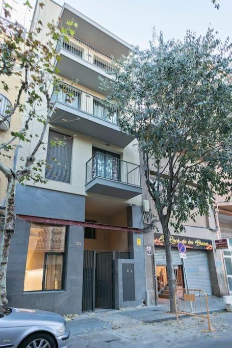 Apartamento Your Home- Camp Nou 2a *